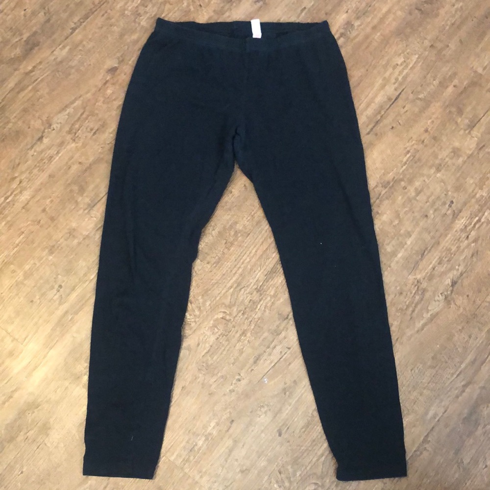 Black Xhilaration leggings